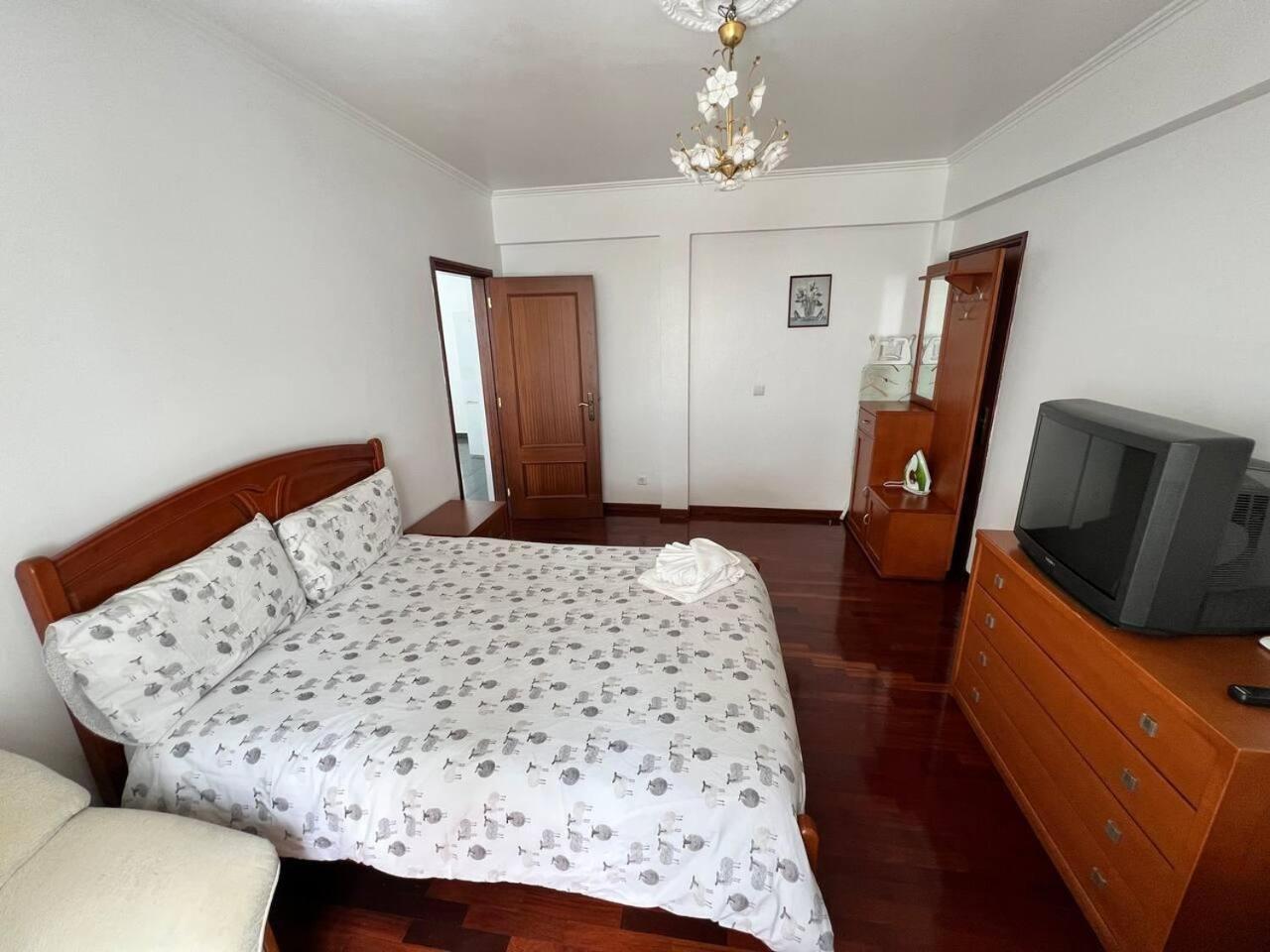 Comfortable 2-Bedroom Apartment For Relaxing Stays Фуншал Екстериор снимка