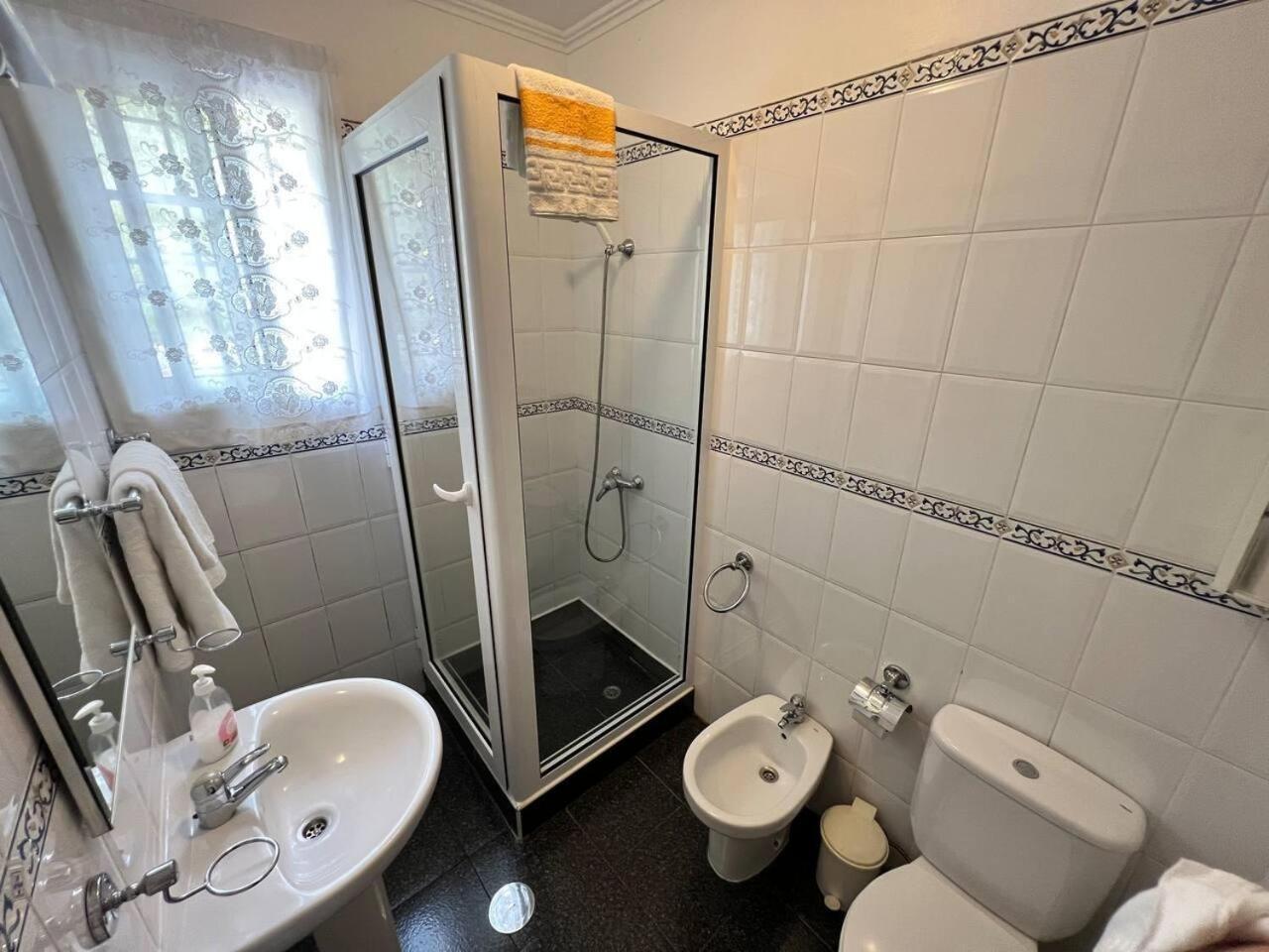 Comfortable 2-Bedroom Apartment For Relaxing Stays Фуншал Екстериор снимка